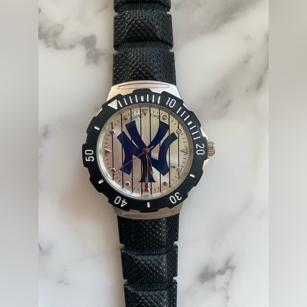 New Yankees watch